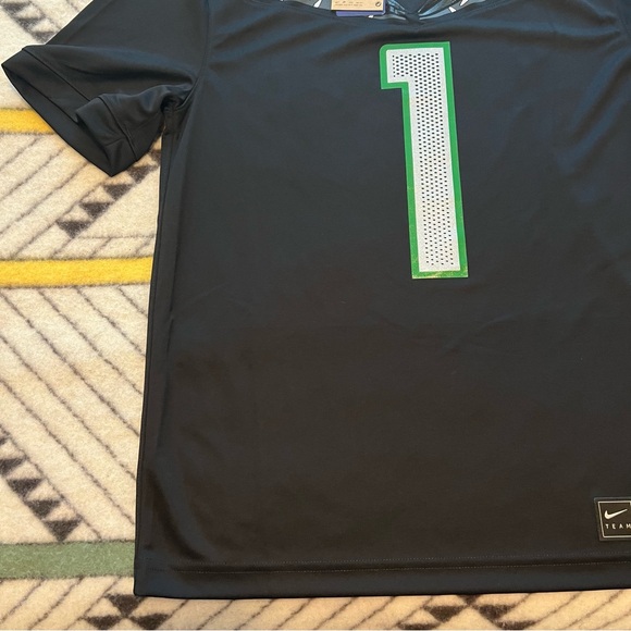 Nike Oregon ducks Football Jersey Black Game Day Tonal Wings & Chrome Diamond #1 - Picture 4 of 16